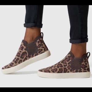 Rothy’s Chelsea Boot - The Wildcat sz 7